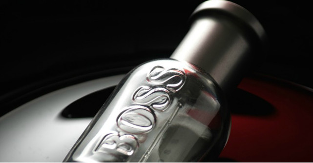 9 parfumuri cool pentru barbatii moderni: recomandari de Black Friday 2017