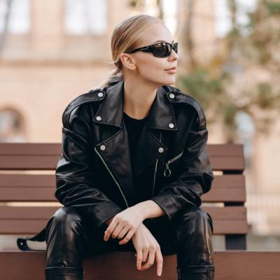 Cum să porți geaca de piele în 5 outfituri cool: ținute îndrăznețe cu efect wow