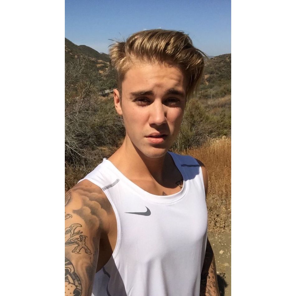 Justin Bieber, noi detalii despre starea sa de sănătate. Artistul a rămas paralizat pe partea dreaptă a feței