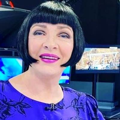Neti Sandu a fost în depresie după despărțirea de iubit. Cum și-a vindecat astroloaga viața?