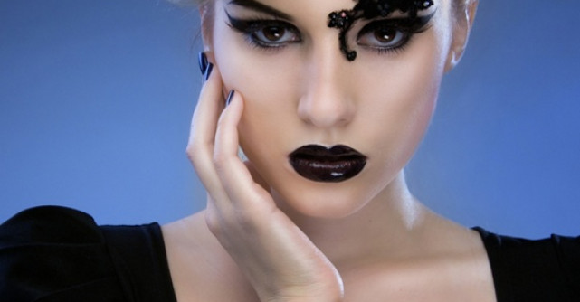 Diferenta dintre realitate si iluzia perfectiunii: Ce se intampla la sedintele foto?