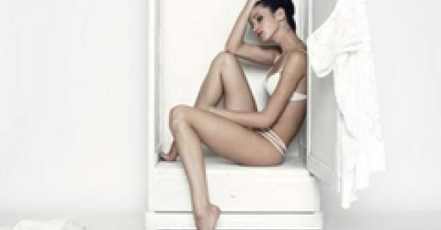 O camera atat de mica si haine atat de multe! Solutii pentru depozitare inteligenta