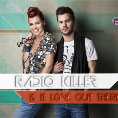 Peste 70.000 de oameni intr-un singur clip