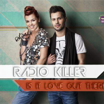 Peste 70.000 de oameni intr-un singur clip