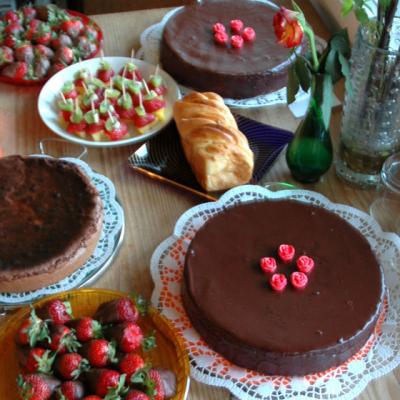 Carte de bucate, ospitalitate si povesti minunate - prezentata de Elizabeth Gilbert, stranepoata autoarei 