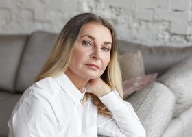 După 50 de ani, femeilor le dispar martorii din bord