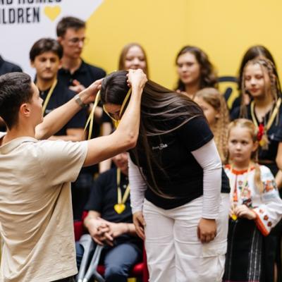 David Popovici își donează ziua de naștere pentru viitorii campioni 