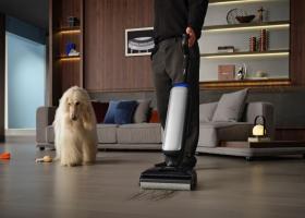 Aspiratoarele Tineco, unele dintre cele mai performante aspiratoare verticale cu spălare din lume, acum și oficial în România
