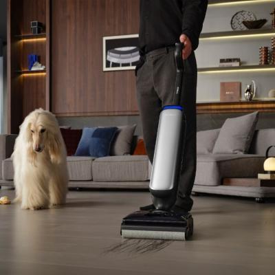 Aspiratoarele Tineco, unele dintre cele mai performante aspiratoare verticale cu spălare din lume, acum și oficial în România