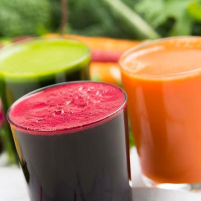 Terapii traditionale: POSTUL cu sucuri naturale