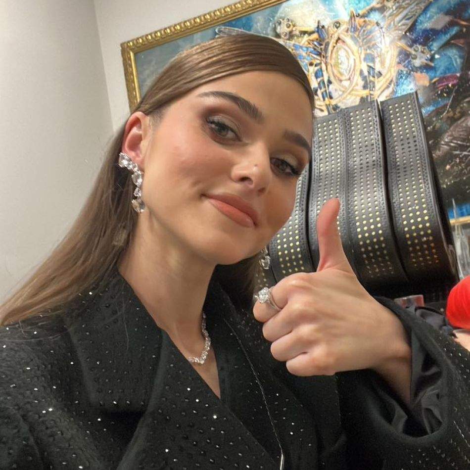 Theo Rose a fost cerută în căsătorită de Anghel Damian! Gestul romantic făcut de regizor 