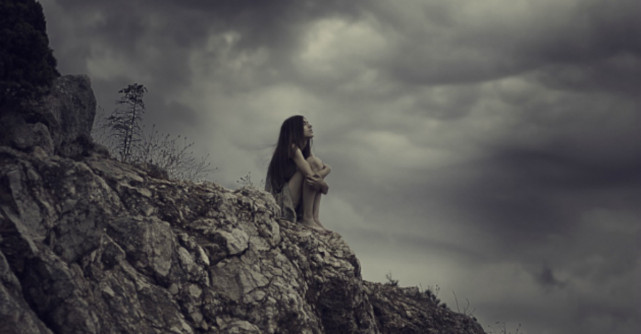 4 Mantre care te vor ajuta in orice moment dificil al vietii tale