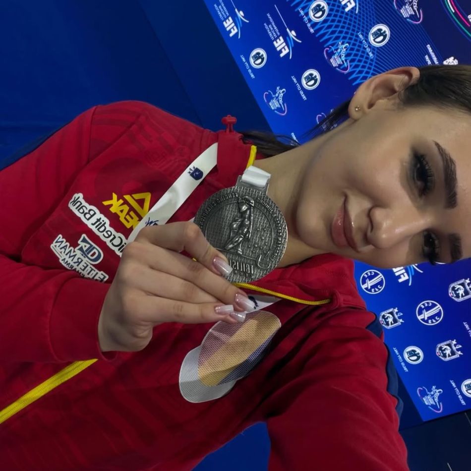 Noua regină a scrimei românești! Fiica lui Mihai Covaliu face senzație în Europa la doar 17 ani