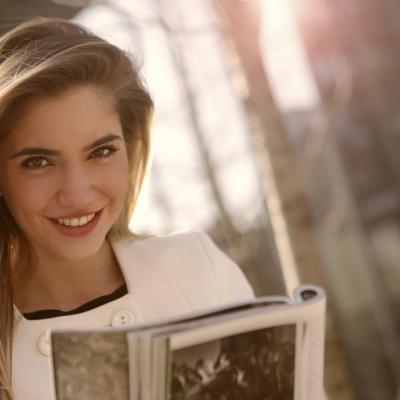 Rutina de îngrijire pentru părul fin și vopsit: cum obții volum fără să sacrifici strălucirea culorii