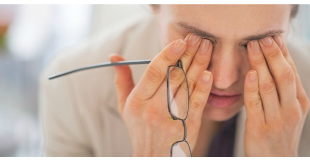 Sotul a anuntat-o ca o paraseste in timp ce era in vacanta cu amanta. Ce a facut femeia?