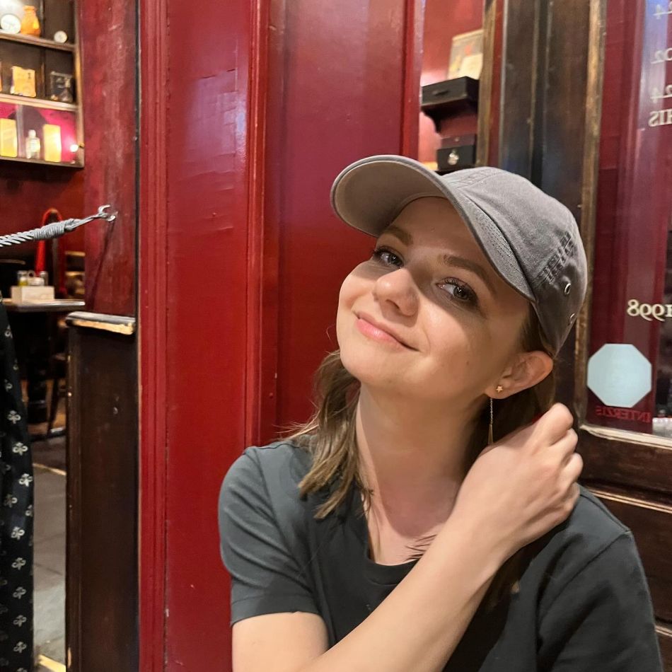 Cât costă cursurile de actorie predate de Vero Căliman, fosta Fetiță Zurli?