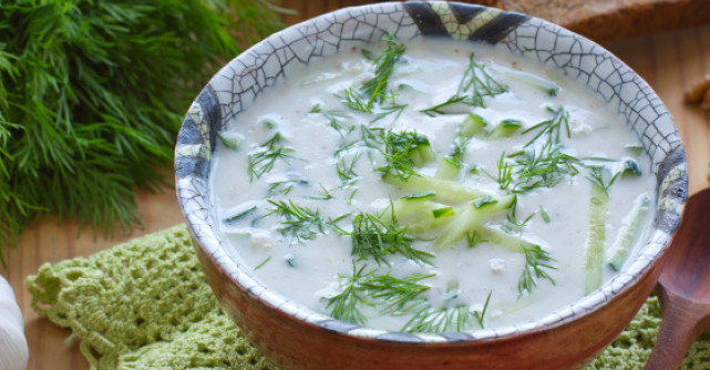 Tarator, o supa de vara delicioasa