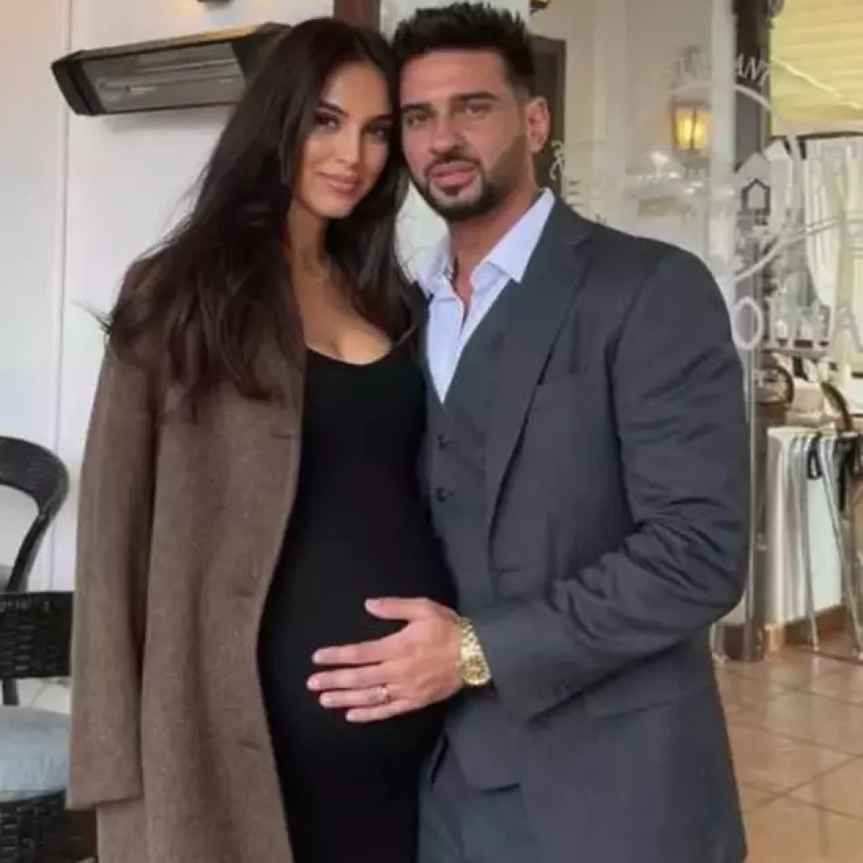 Dorian Popa, adevărul din spatele imaginii virale cu soția însărcinată: Ne dorim enorm un copil. Cum arată Andreea gravidă
