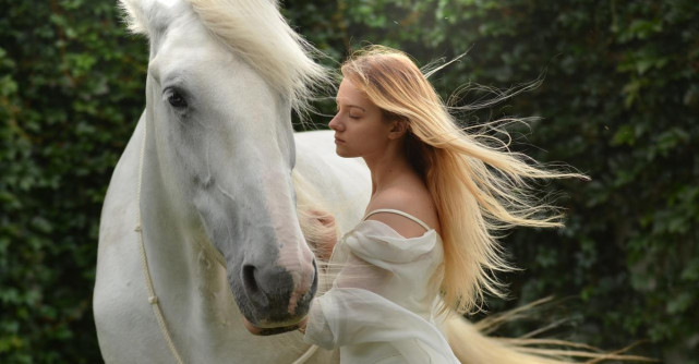 5 obiceiuri zilnice ale femeilor increzatoare