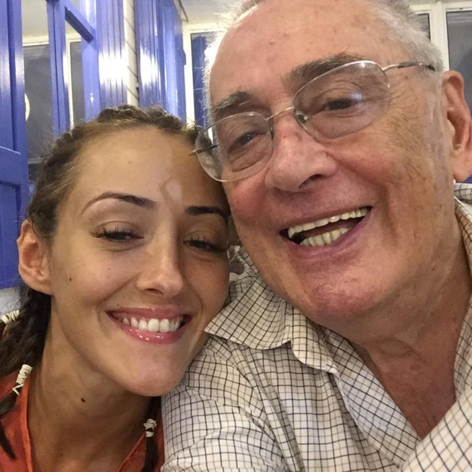 Ce părere are Mariana Moculescu despre prestația fiicei sale și a fostului soț, pe scena Festivalului Mamaia: Îmi pare rău...