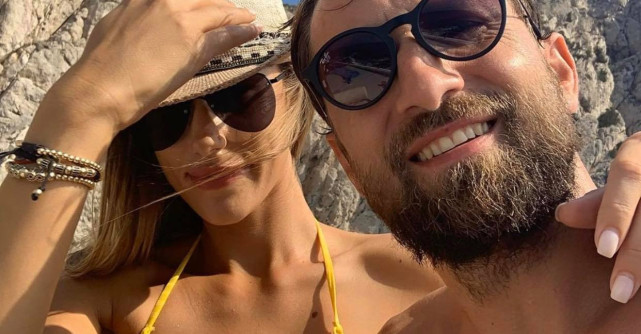 Cum a fost cerută în căsătorie Gabriela Prisăcariu? Iubita lui Dani Oțil a postat momentul emoționant pe Instagram