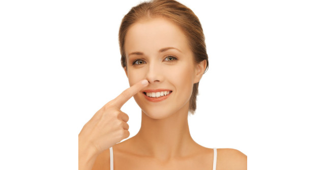 Pot adolescentii sa apeleze la rinoplastie?