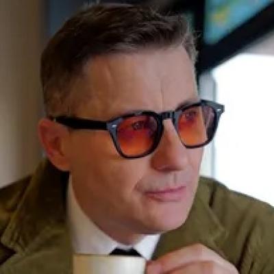 Doliu imens pentru Adrian Sînă! Mama artistului s-a stins din viață, chiar de ziua fiicei sale 