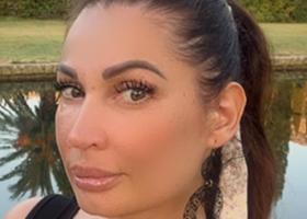 Sacrificiile pe care Nicoleta Luciu le-a făcut pentru a-și salva mama: Un loc în care să nu-i mai fie teamă...