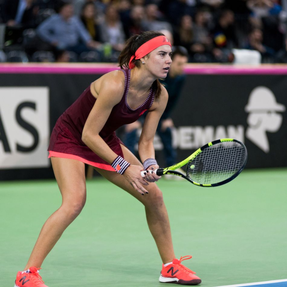 Sorana Cîrstea face spectacol la Roma! Victorie uriașă cu Ostapenko și prima semifinală WTA 1000 pe zgură