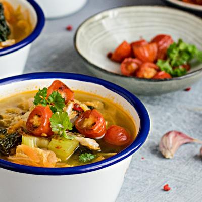 Supa italieneasca nutritiva, cu quinoa si naut