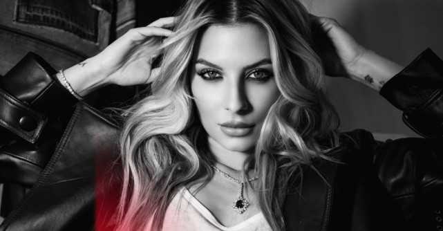 Ana Baniciu semnează cu label-ul Cat Music și lansează 'Narcotic'