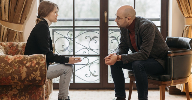 Prima sedinta la psiholog: La ce trebuie sa te astepti?