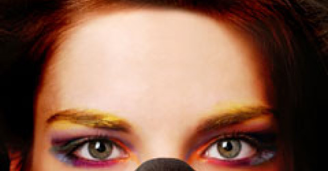 5 Tratamente naturiste care te scapa de cearcane