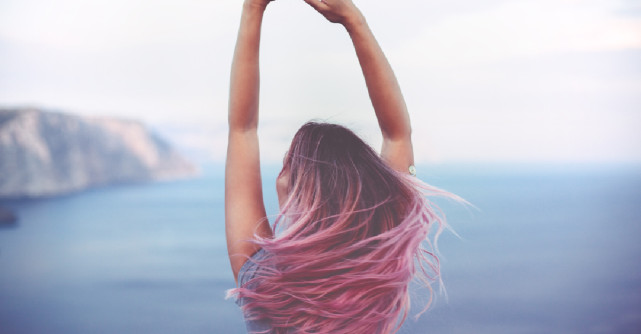 Draga mea, ai nevoie de un curaj extraordinar să spui 'Inima mea este deschisă pe deplin să iubească din nou'