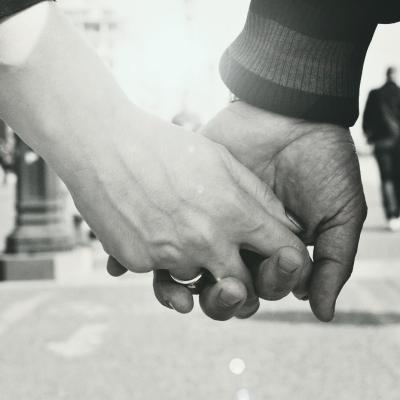 Explicatiile psihologului: Este fidelitatea doar o conventie sociala? 