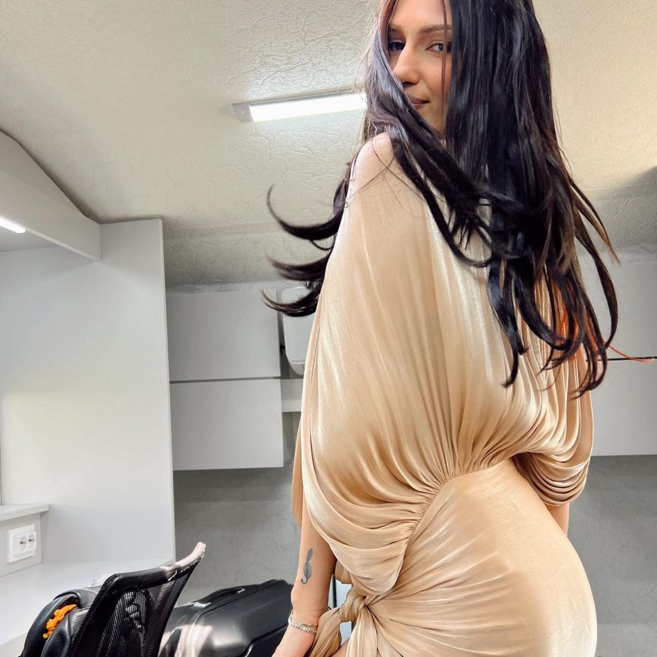 Alina Eremia, probleme grave de sănătate din cauza stresului! Ce a pățit vedeta?