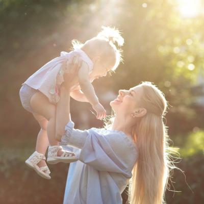 Ce schimbări le așteaptă pe viitoarele mame. Cum să te pregătești fizic și mental pentru un nou membru al familiei 