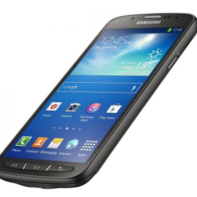Samsung lanseaza GALAXY S4 Active: partenerul perfect pentru cei pasionati de aventura