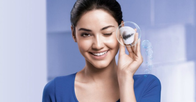 Salveaza-ti tenul si perna cu apa micelara de la NIVEA!