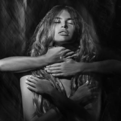 Asculta aceasta melodie pentru a iti curata sufletul de energie negativa in ultimele luni ale anului 2021