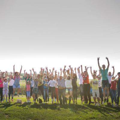 Inca o data, Hochland a deschis portile fabricii de la Sovata, pentru 20 familii de consumatori