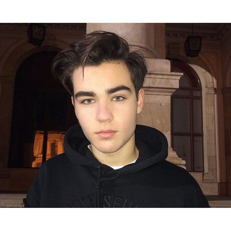 Cum este Ștefan Bănică Jr. în rolul de tată? Amănunte mai puțin știute despre relația pe care o are cu cei 3 copii ai săi