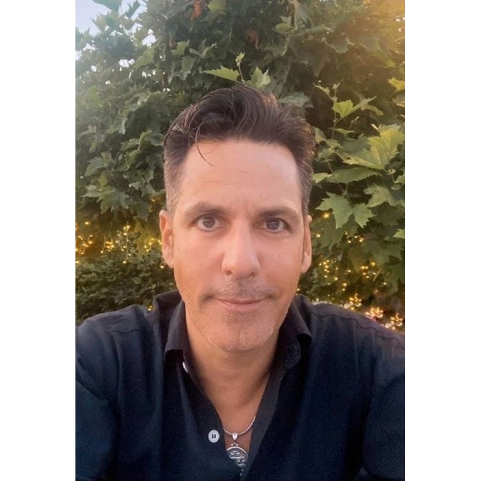 Cum este Ștefan Bănică Jr. în rolul de tată? Amănunte mai puțin știute despre relația pe care o are cu cei 3 copii ai săi