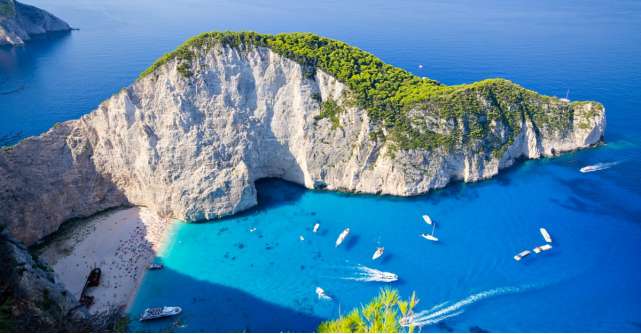 Ia-ti bilet spre paradis: Top 15 cele mai frumoase plaje din Europa
