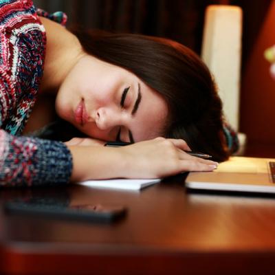 Si tu le faci: 10 greseli care ne fac sa ne simtim OBOSITI