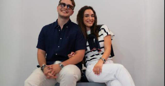 INVITAȚII AU PURTAT ȚINUTE DIN COLECȚIA TOMMY HILFIGER APXGP ÎN TIMPUL PREMIEREI FILMULUI „F1® THE MOVIE” LA BUCUREȘTI