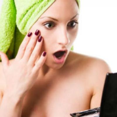 Ce afectiuni poti descoperi privindu-te in oglinda