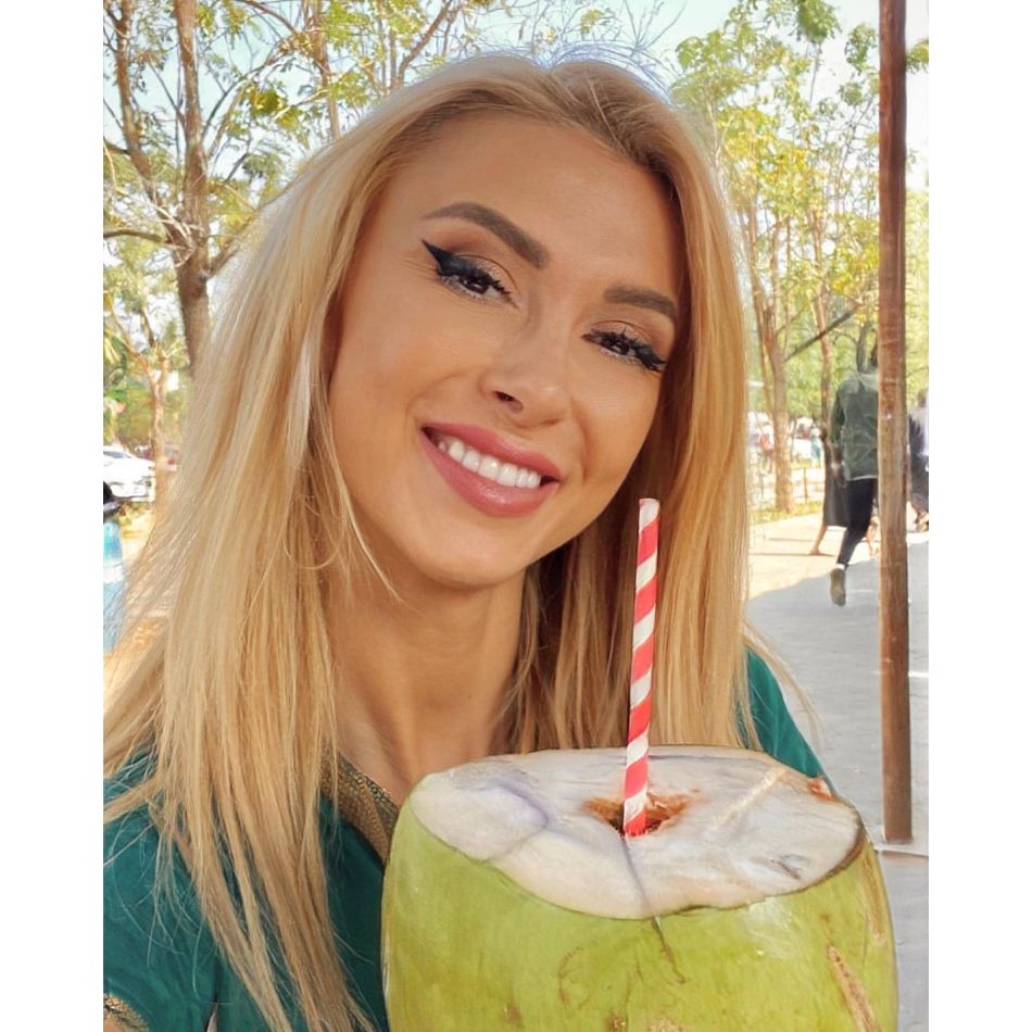 Andreea Bălan, în lacrimi la tv! Vedeta nu și-a putut stăpânii emoțiile: Îmi vine să plâng