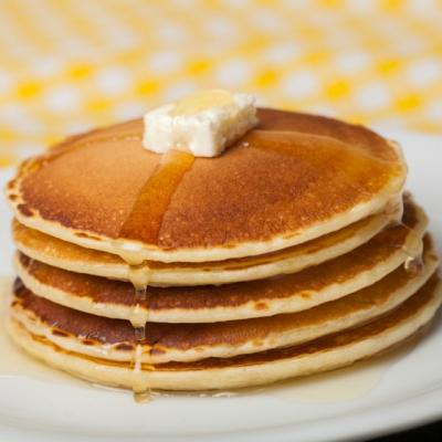 Cea mai simpla reteta: Cum sa faci clatite americane perfecte chiar la tine acasa?