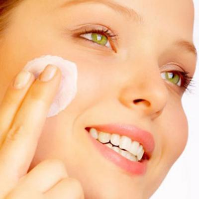 Peeling-ul cu laser- un ten curat si luminos in orice anotimp